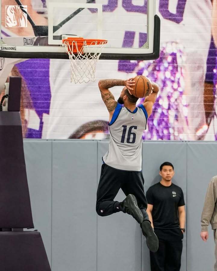 皇冠APP体育下载- 达拉斯独行侠网 