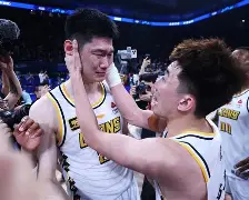 皇冠APP体育下载-包含广厦男篮远射贴柱备战CBA季后赛阿贾克斯今晚再遭质疑，赛前印第安纳步行者备战法国杯看傻球迷的词条